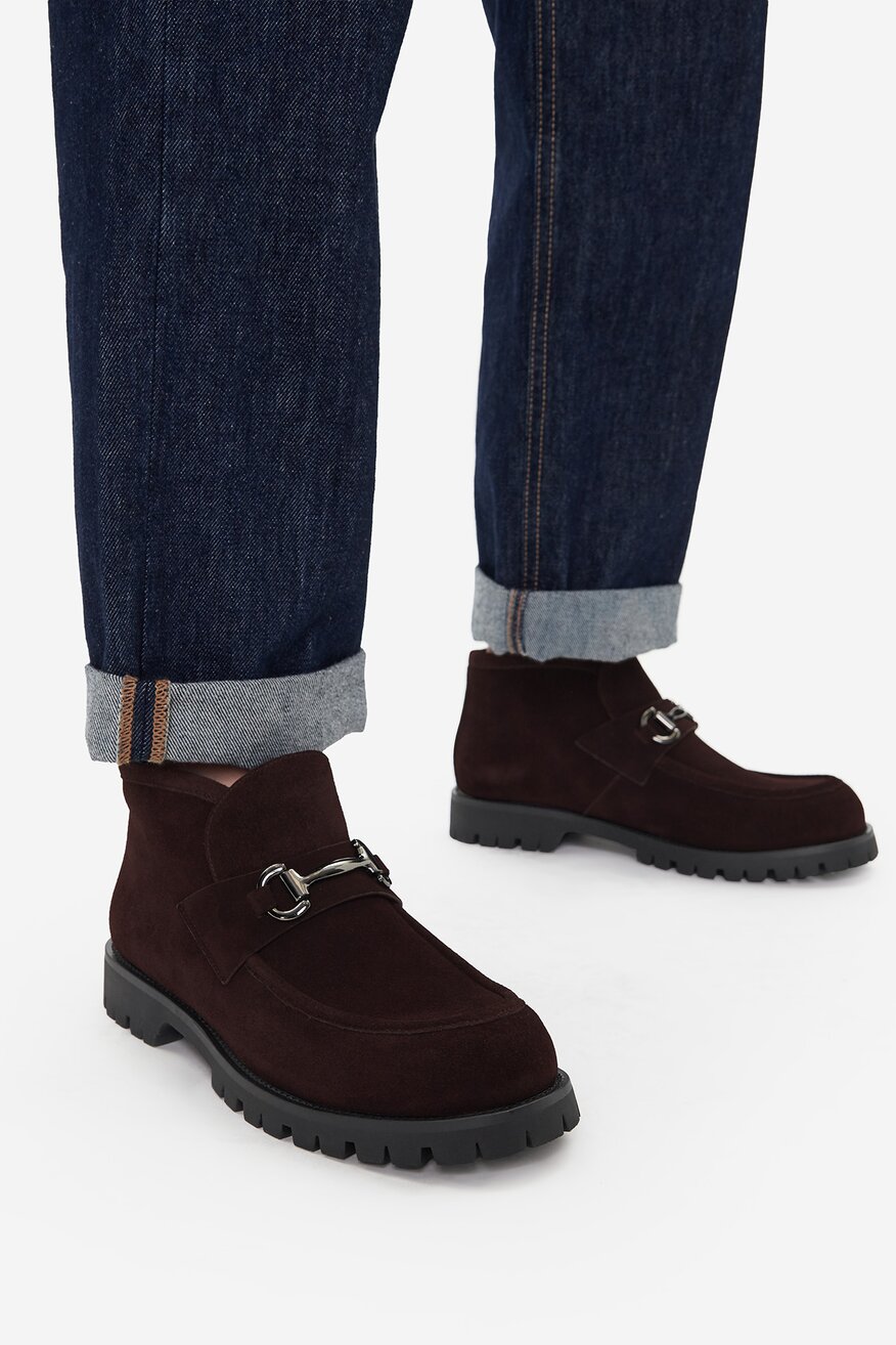 
                Félcipő Badura SÖTÉTBARNA - 5906751282410