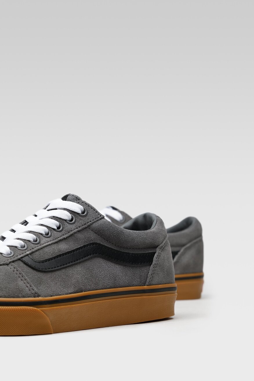 
                Vans - Skórzane trampki szare - 5904248056575