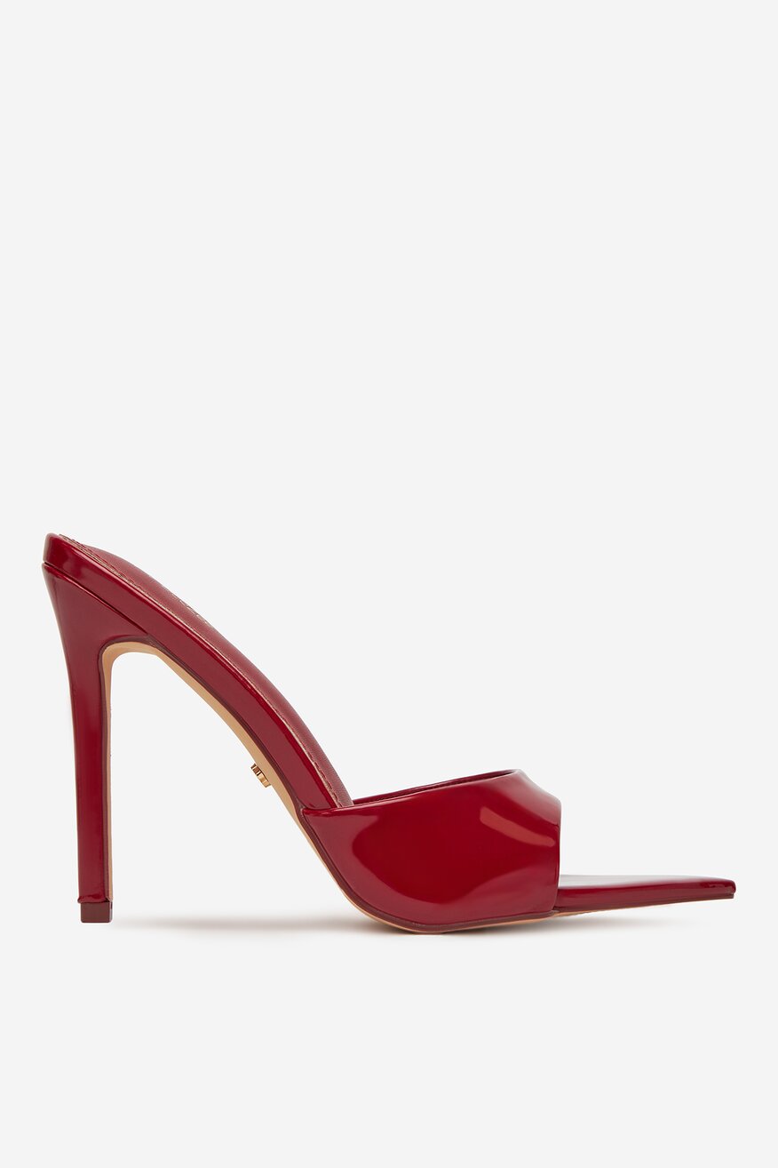 
                DeeZee - Klapki na obcasie - 5906751094648