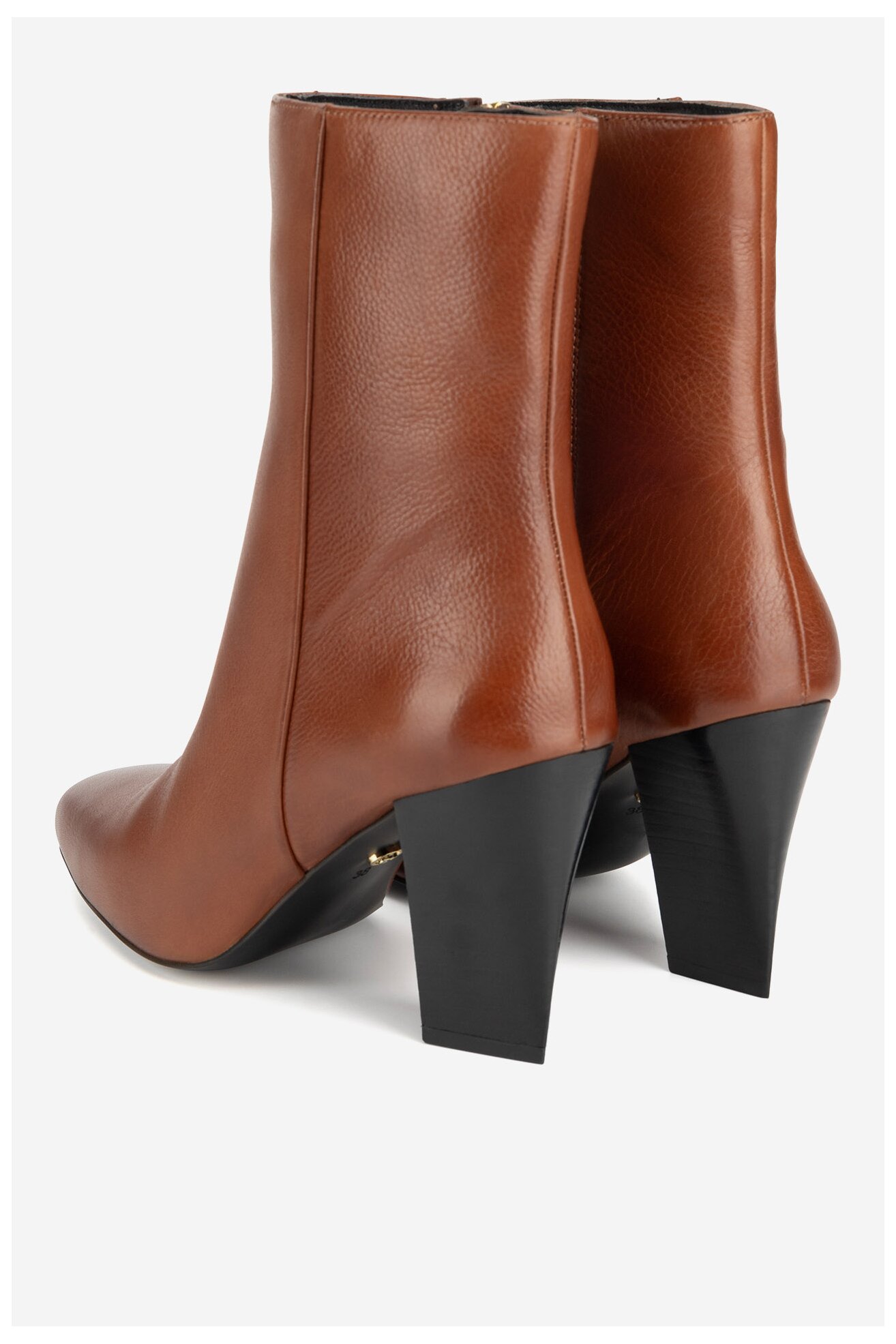 Kotníková obuv Gino Rossi HAGA-116068 HNĚDÁ