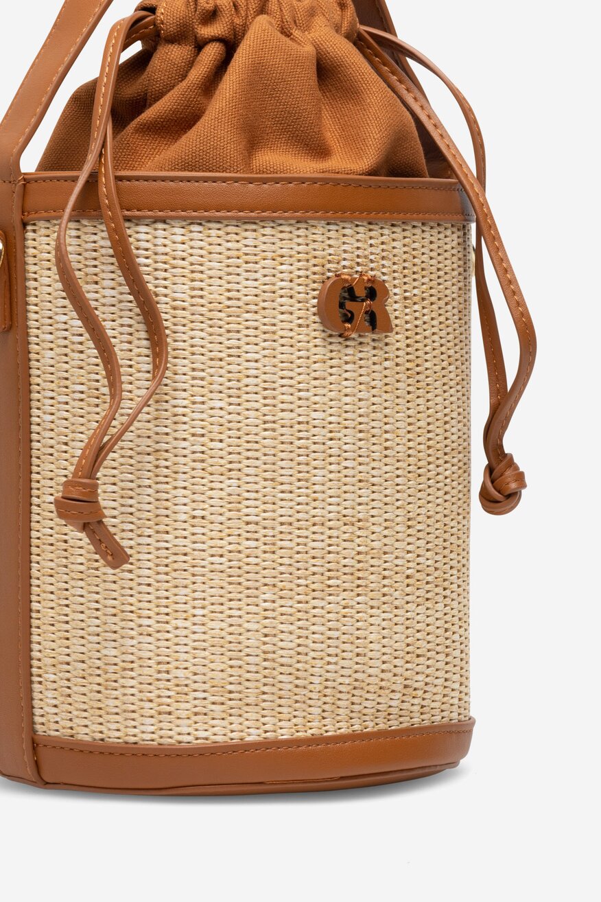 
                Kézitáska Gino Rossi CAMEL - 5905588643678