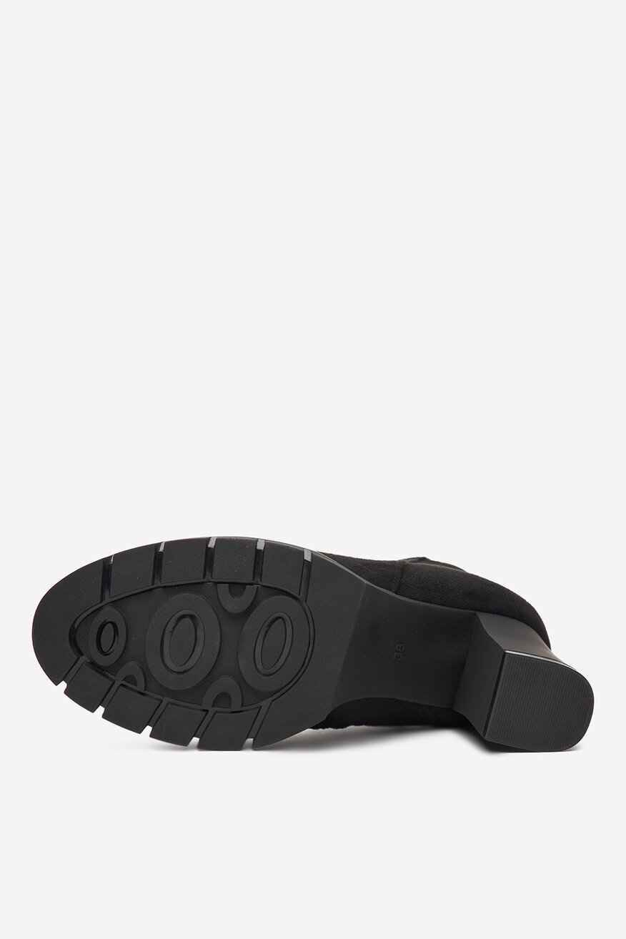 
                Боти DeeZee ЧЕРЕН - 5904410915204