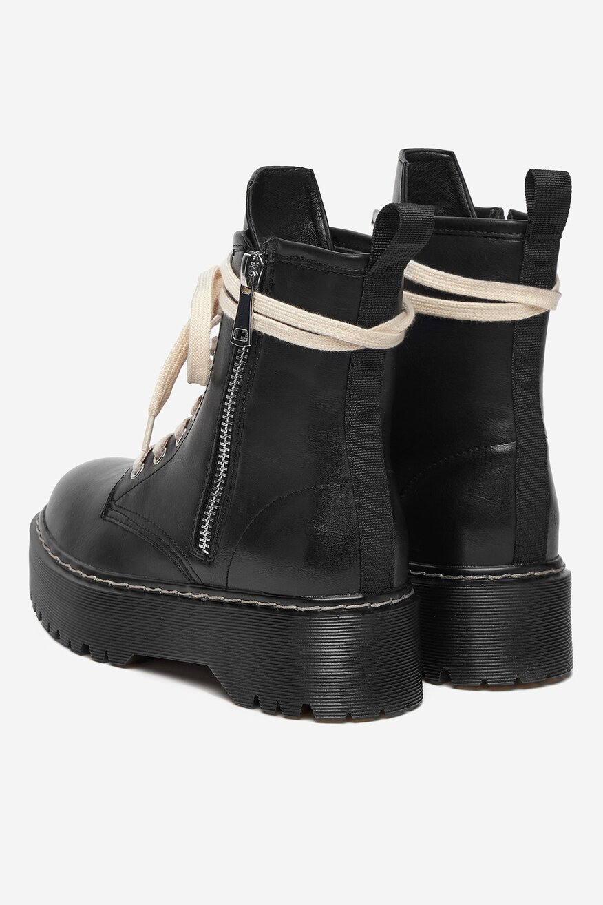 
                Bokacsizma DeeZee FEKETE - 5904410817775