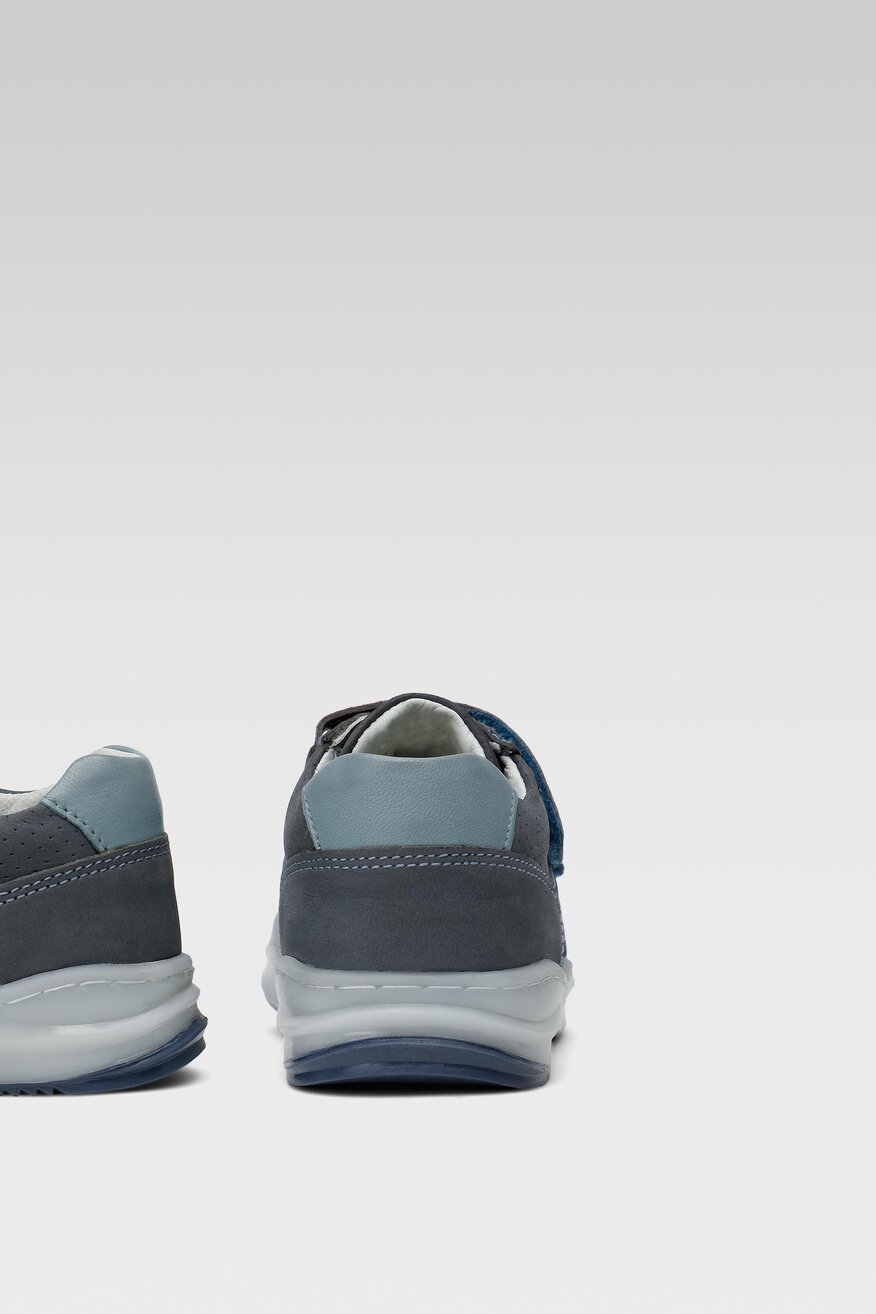 
                Lasocki Kids - Sneakersy skórzane na rzepy - 5904862589282