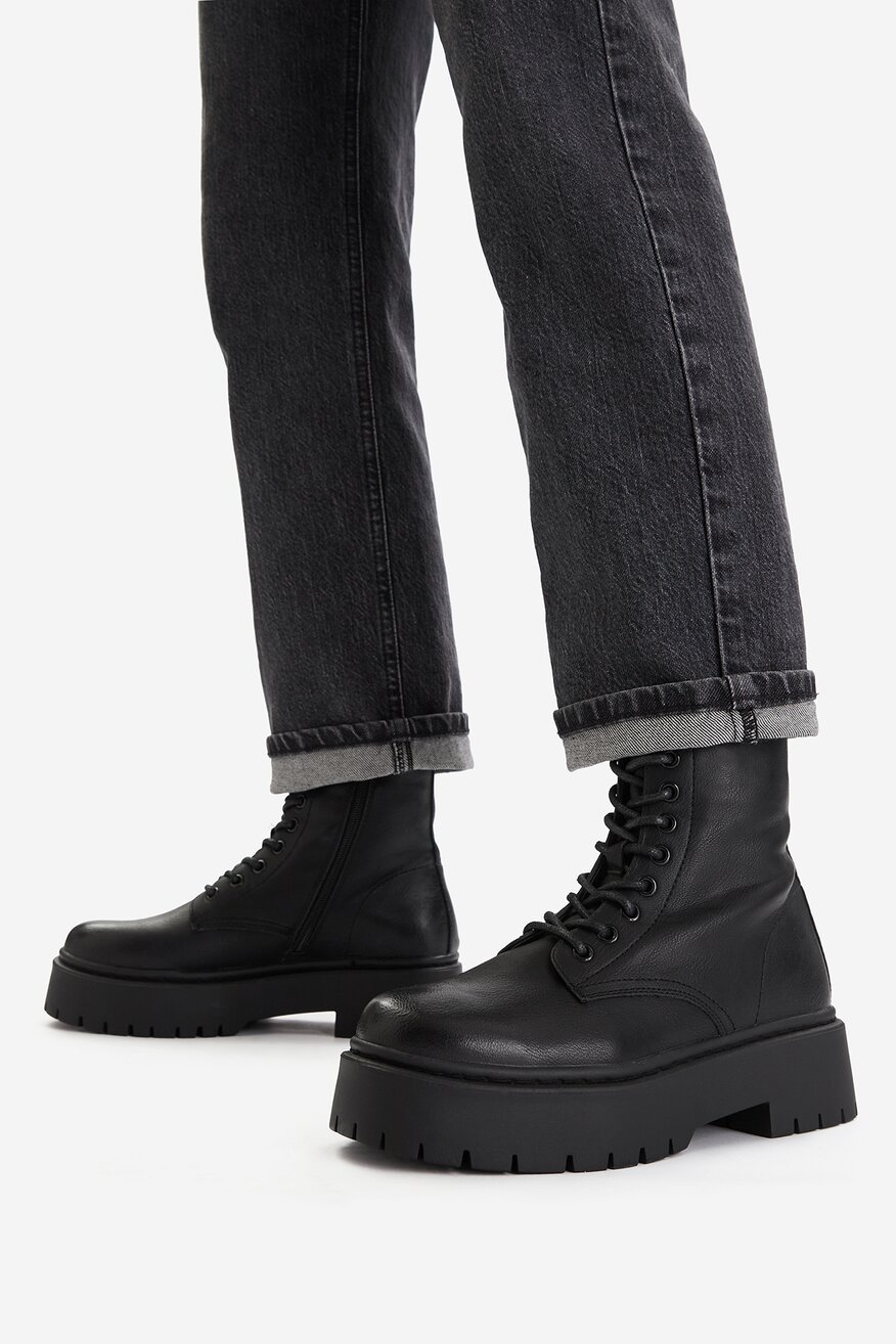 
                Csizma DeeZee FEKETE - 5905588788157