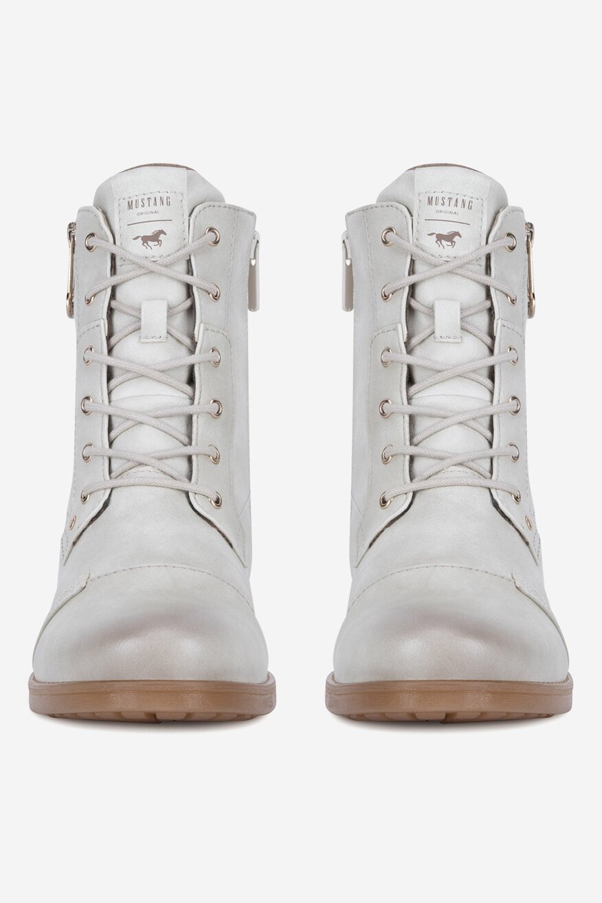 
                Csizma Mustang FEHÉR - 5905588858799