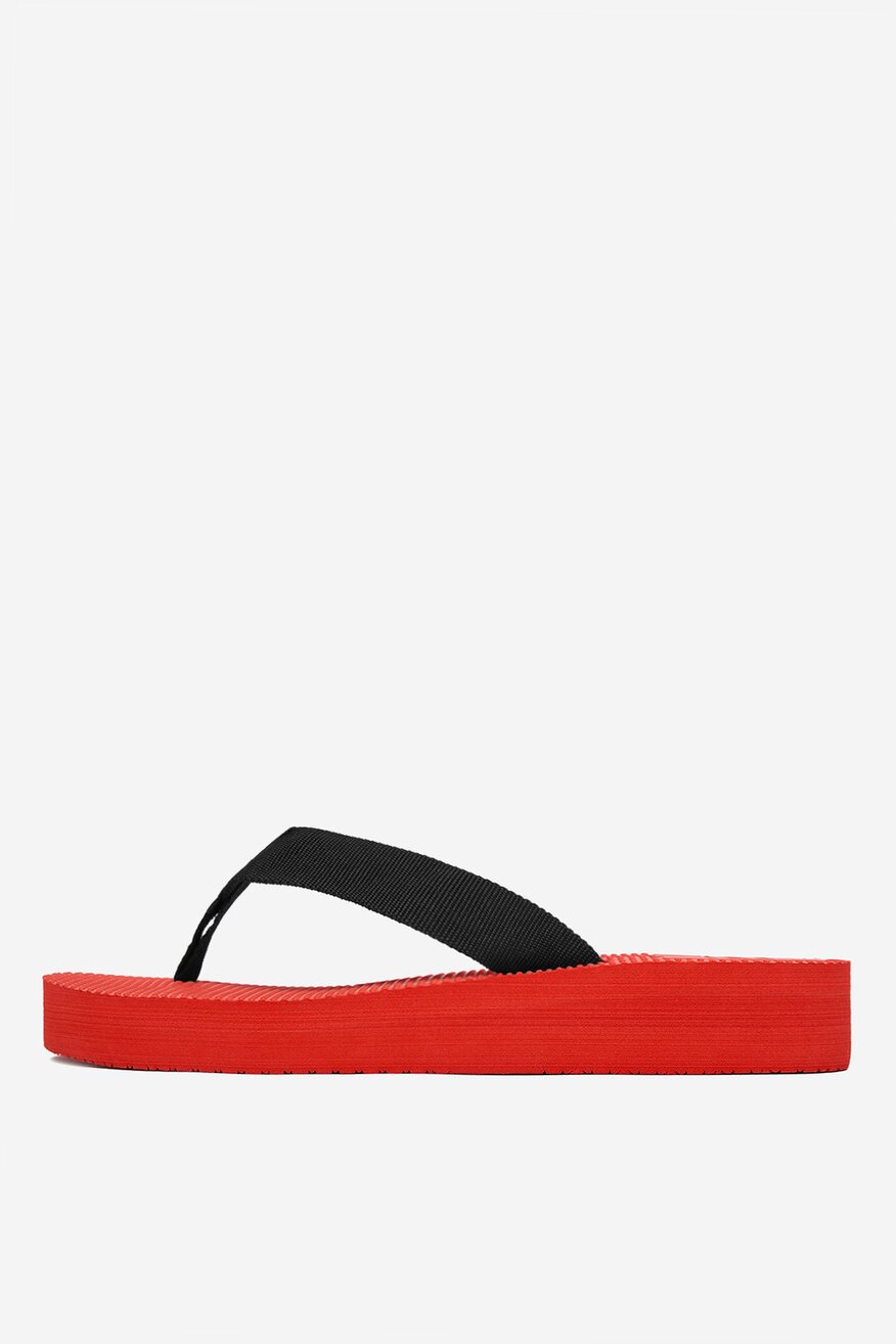 
                Шльопанець HUNTER ЧОРНИЙ - 5907964131076