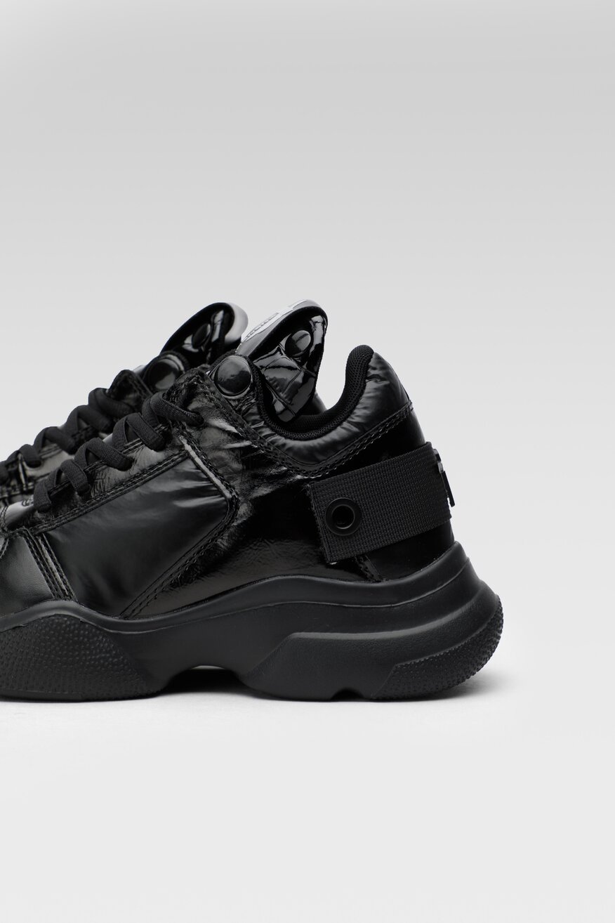 
                Togoshi - Obuwie sportowe czarne - 5904862198194