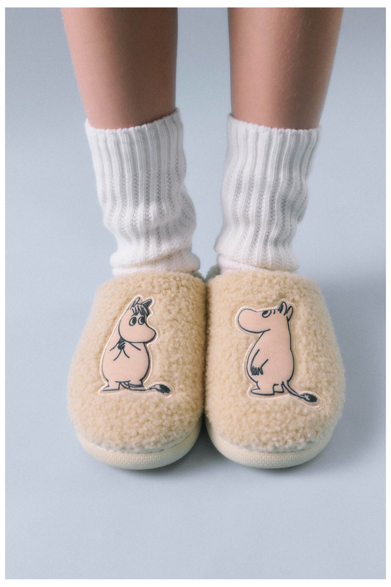 Kapcie MOOMIN AW24-234MMN Camel