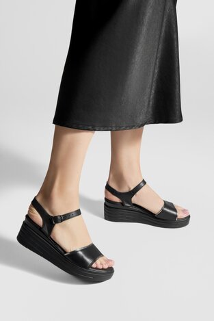 Сандалі Lasocki ARC-208-02 ЧОРНИЙ