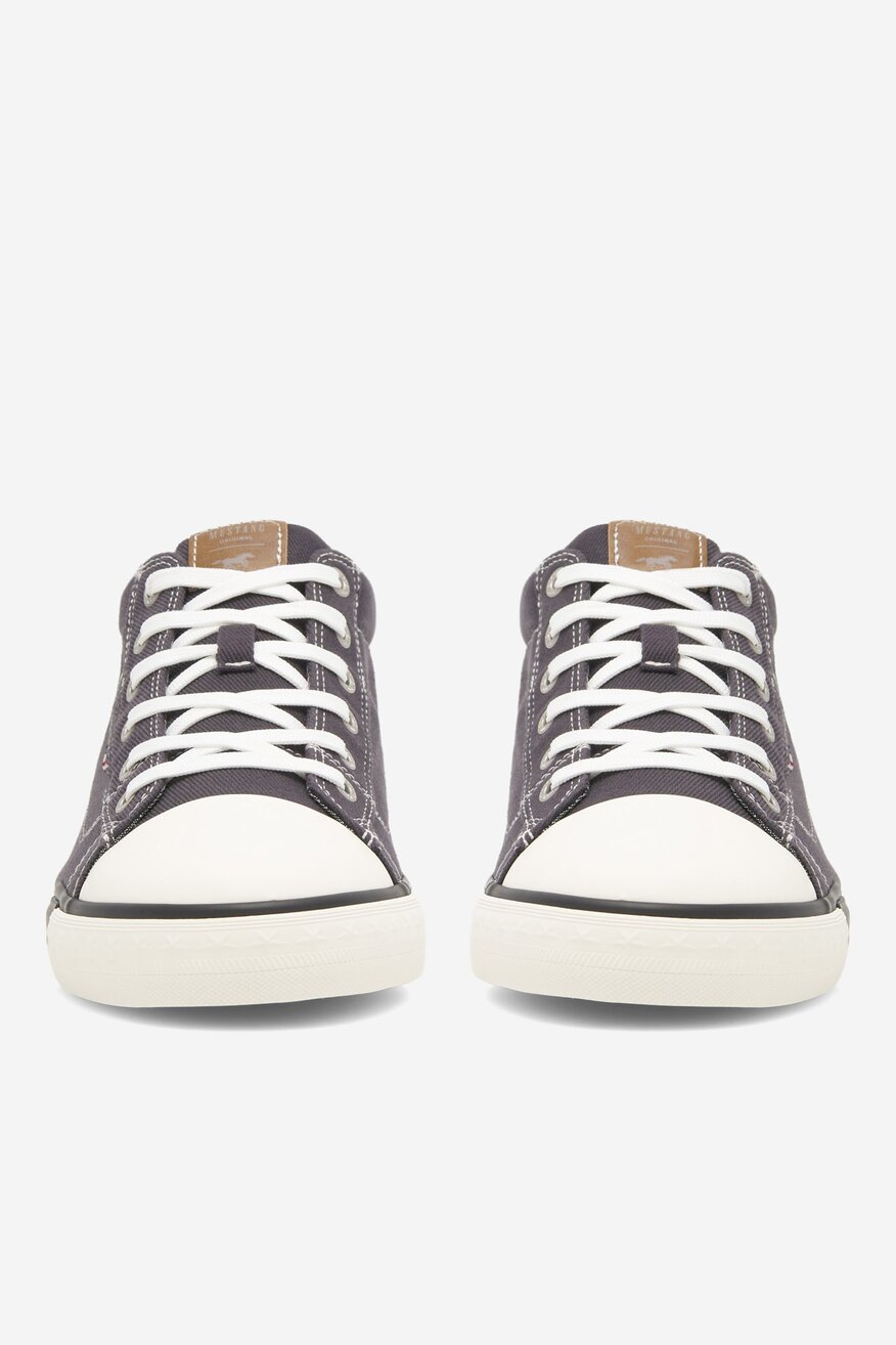 
                Mustang - Trampki - 5905588281924