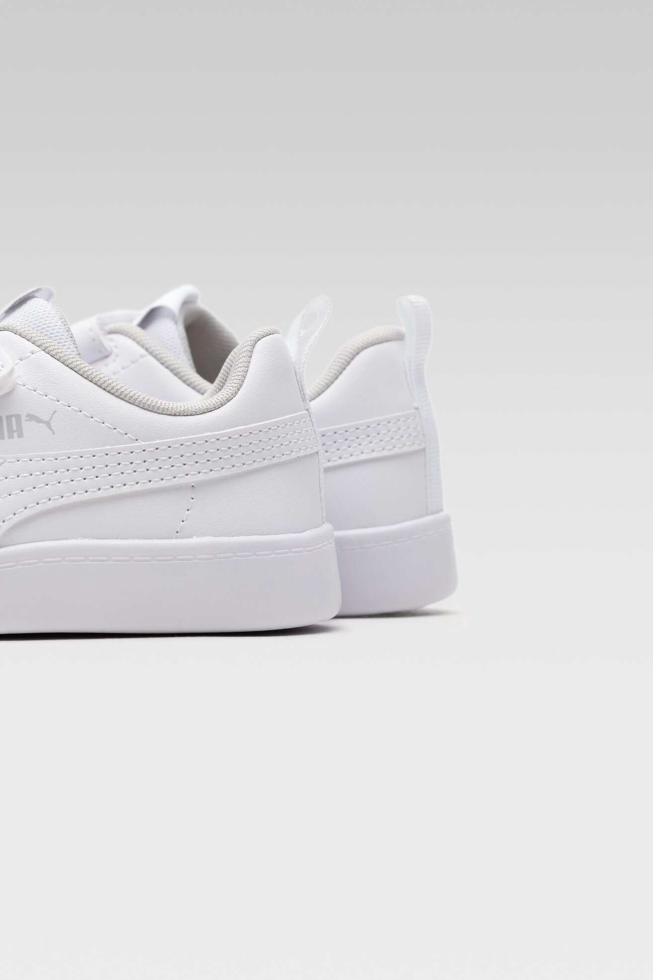 Obuwie sportowe Puma COURTFLEX V2 V PS 37154304 Biały