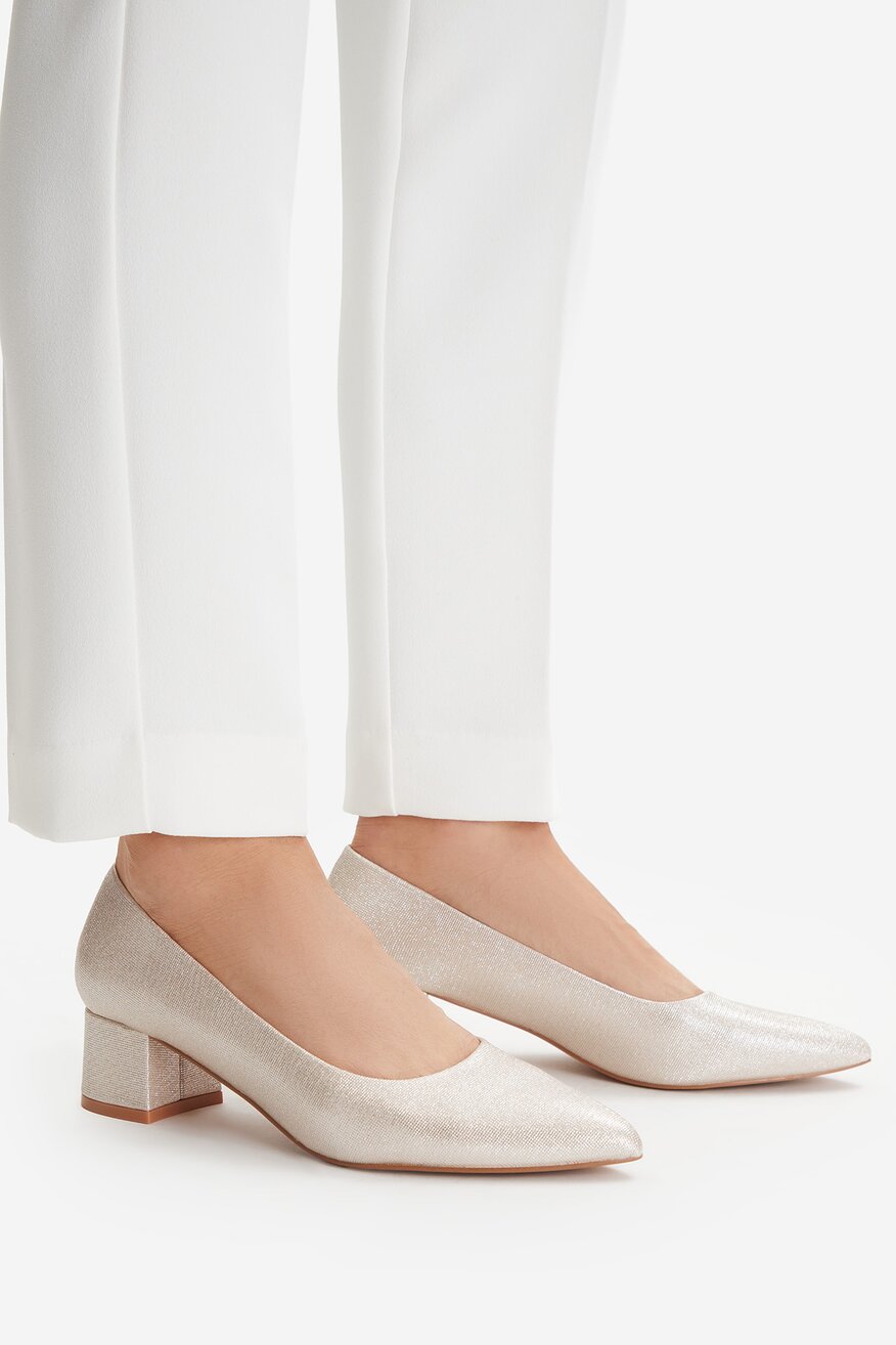 
                Cipele na štiklu Jenny ZLATNA - 5906751711903