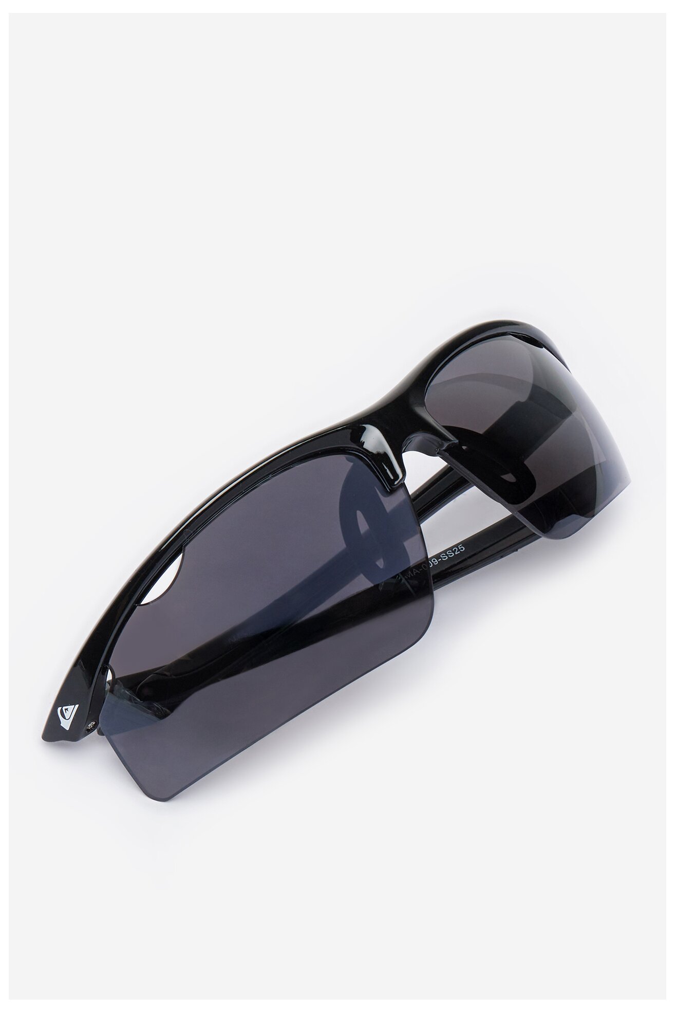 Мъжки слънчеви очила QUIKSILVER QS-MA-009-SS25 ЧЕРЕН