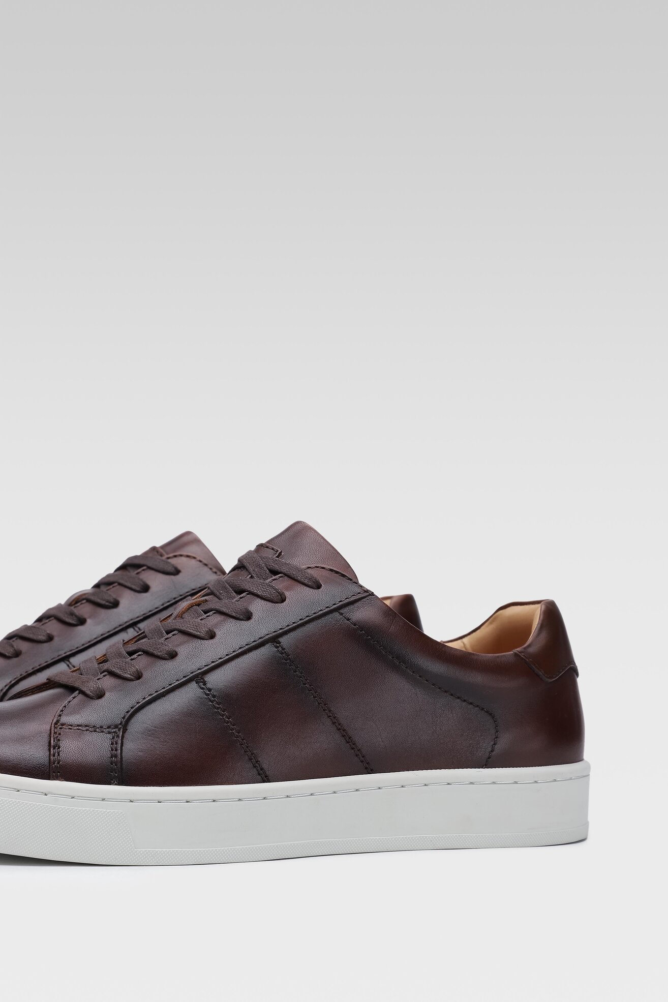 Półbuty Gino Rossi 120AM0898 Brązowy ciemny