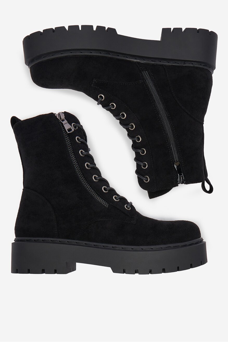 
                Боти DeeZee ЧЕРЕН - 5904410914504