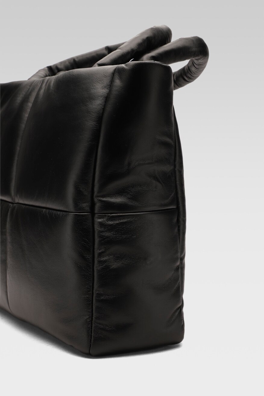 
                Дамска чанта Jenny Fairy ЧЕРЕН - 5903698801278