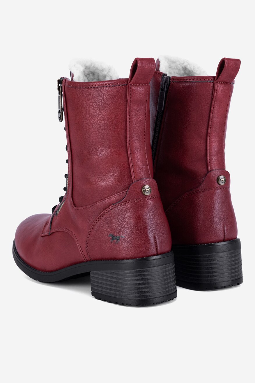 
                Csizma Mustang PIROS - 5905588823711