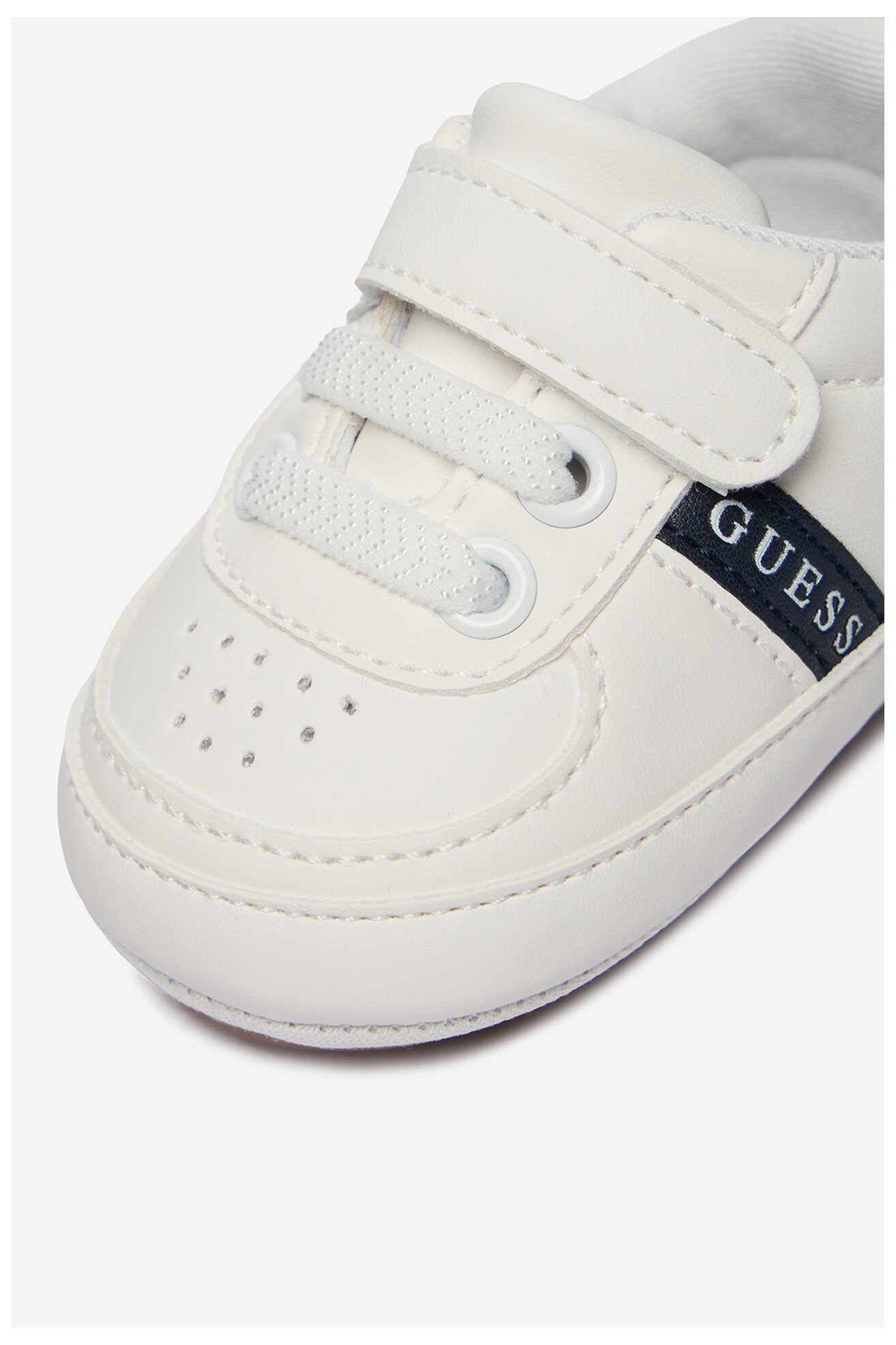Половинки обувки GUESS KIDS CEO-CM250815-1 БЯЛ