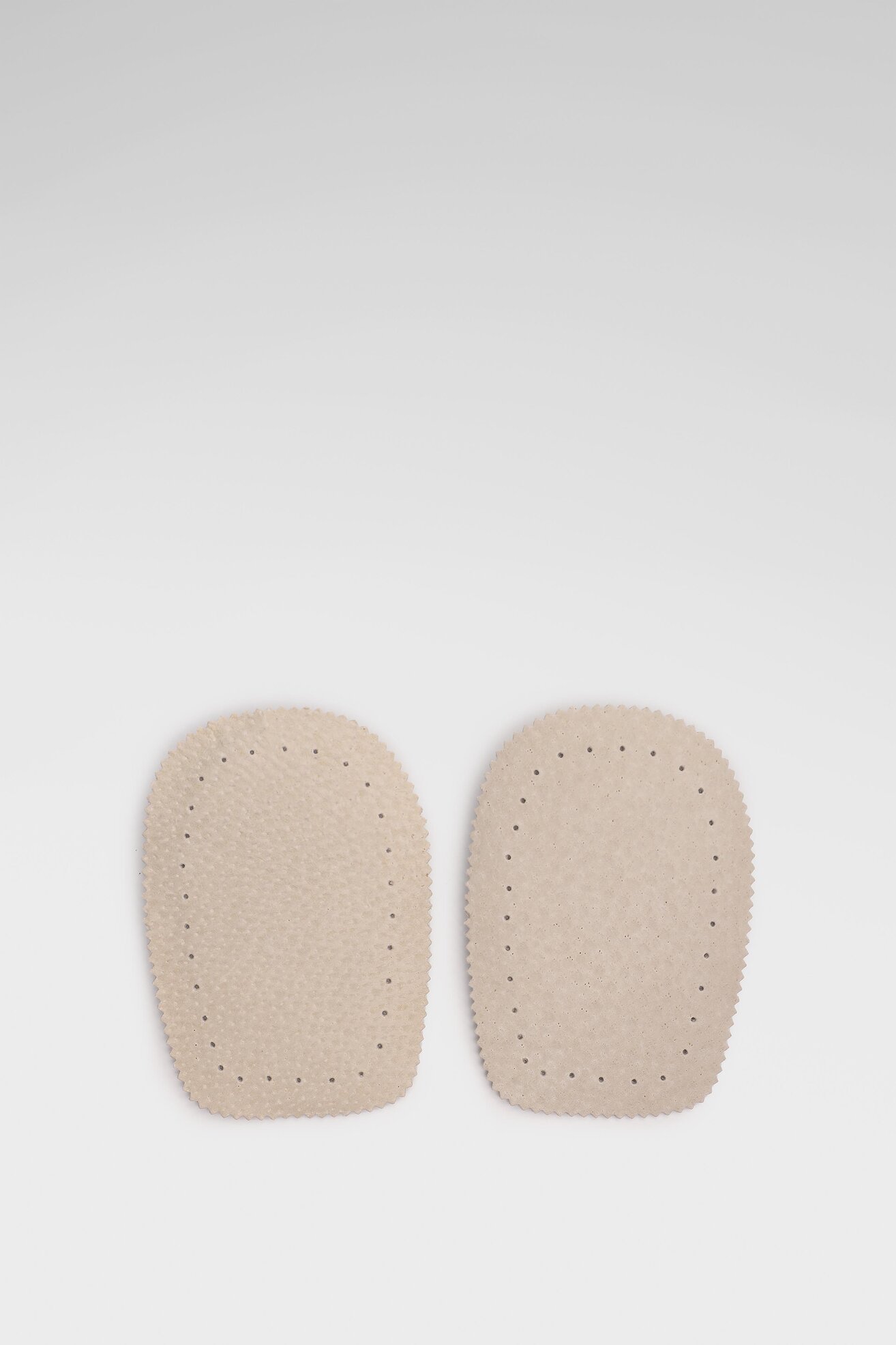 Стелки Coccine COCCINE HEEL PAD LATEX-LEATHER PODPIĘTKA NR S (1) AZ beżowy БЕЖОВ