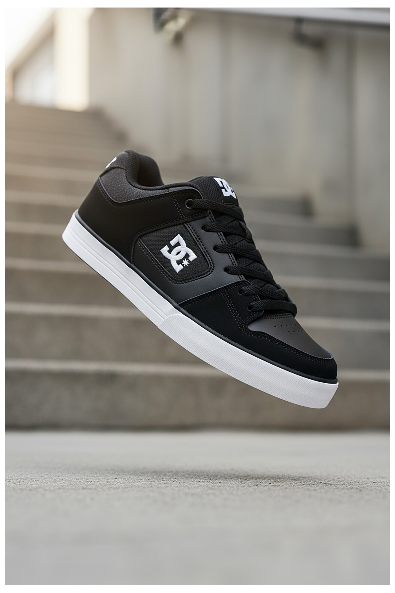 Obuwie sportowe DC Shoes EO-PURE DC01782006 Czarny
