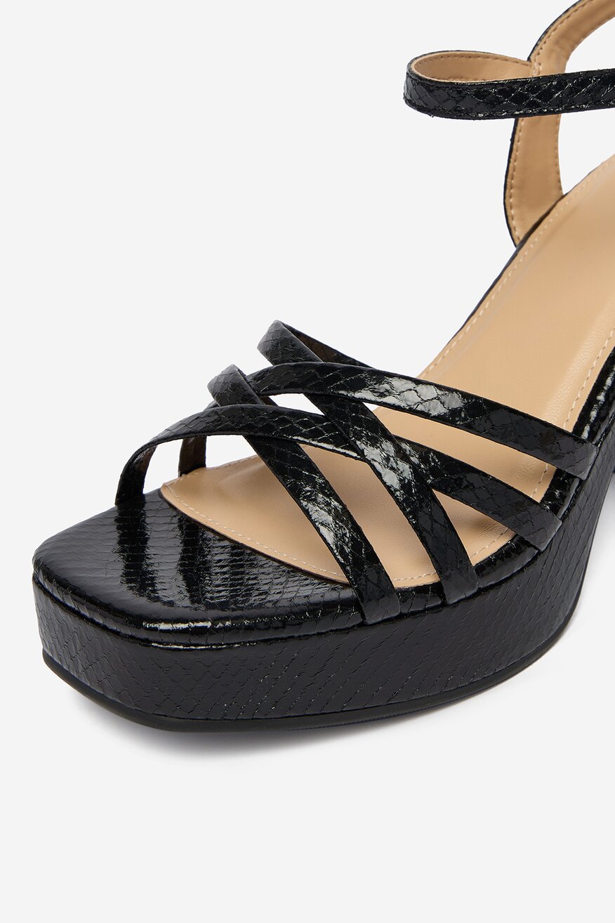 Сандали DeeZee ЧЕРЕН - 5906751872017