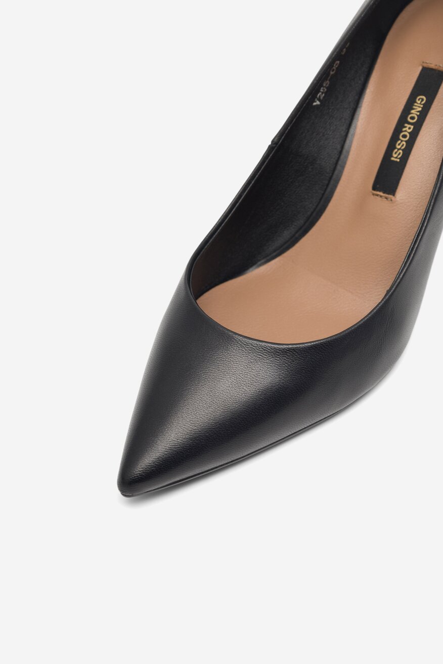 
                Елегантни обувки Gino Rossi ЧЕРЕН - 5904862634753