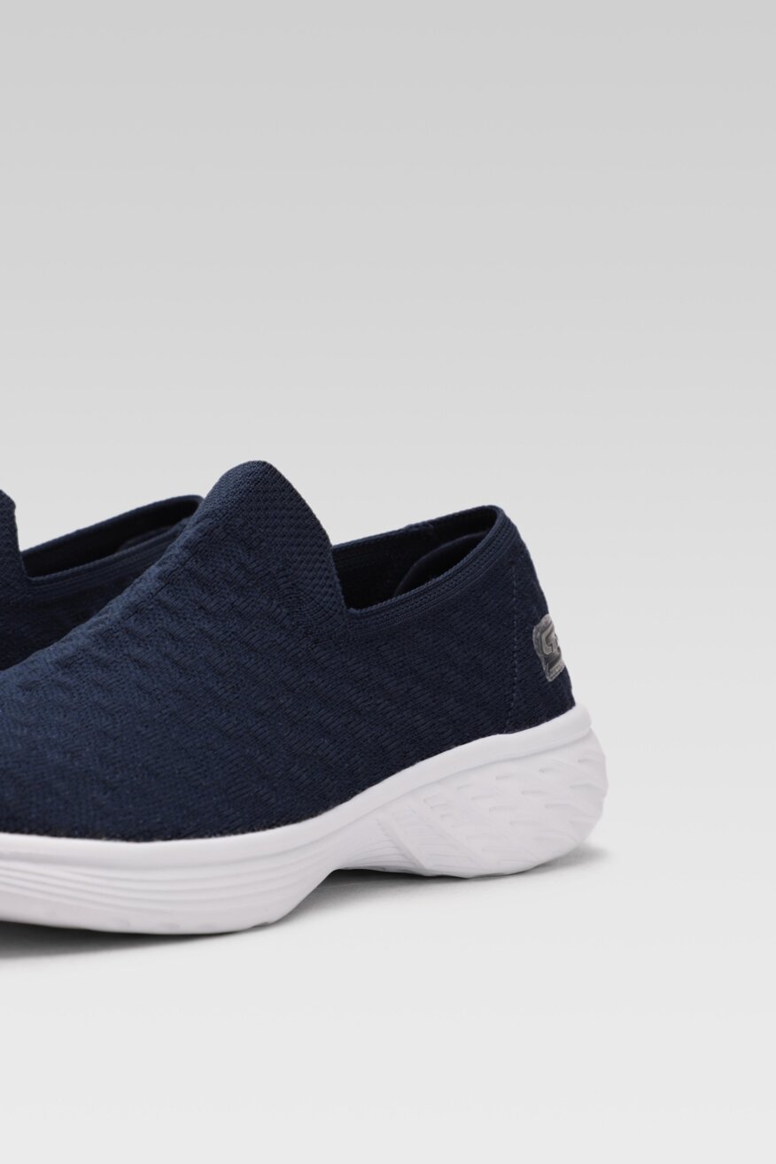 
                Skechers - Obuwie sportowe granatowe - 5903698285672