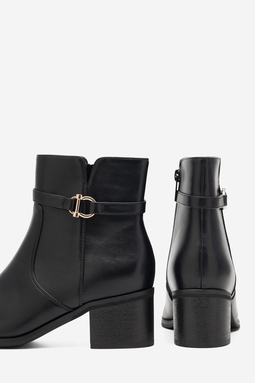 Clara Barson - Botki na słupku - 5904862961811