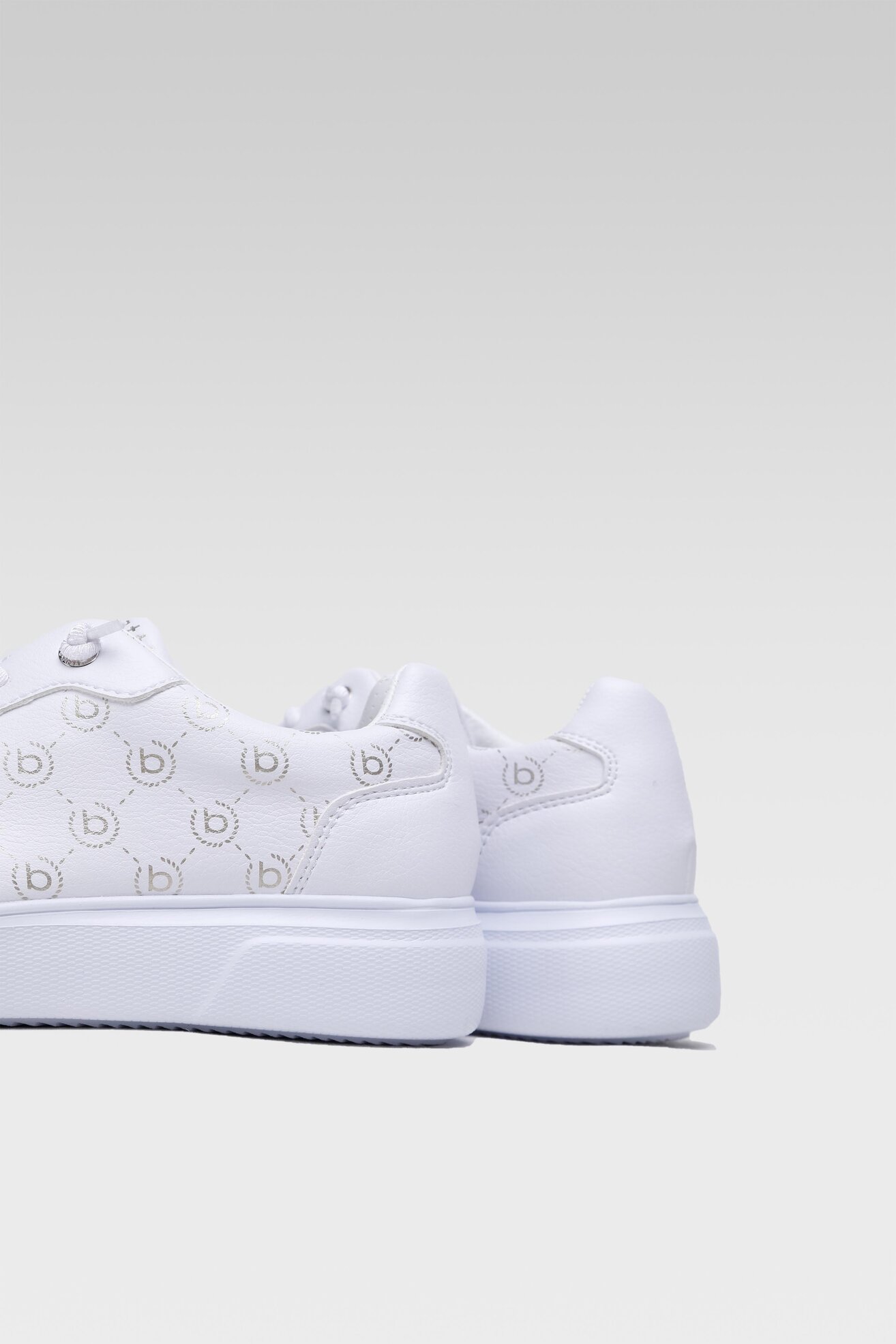 Bugatti 435-aqj03 – Scarpe Da Ginnastica Donna – Comode, Alla Moda, Materiali Di Qualità – Perfette Per Ogni Momento