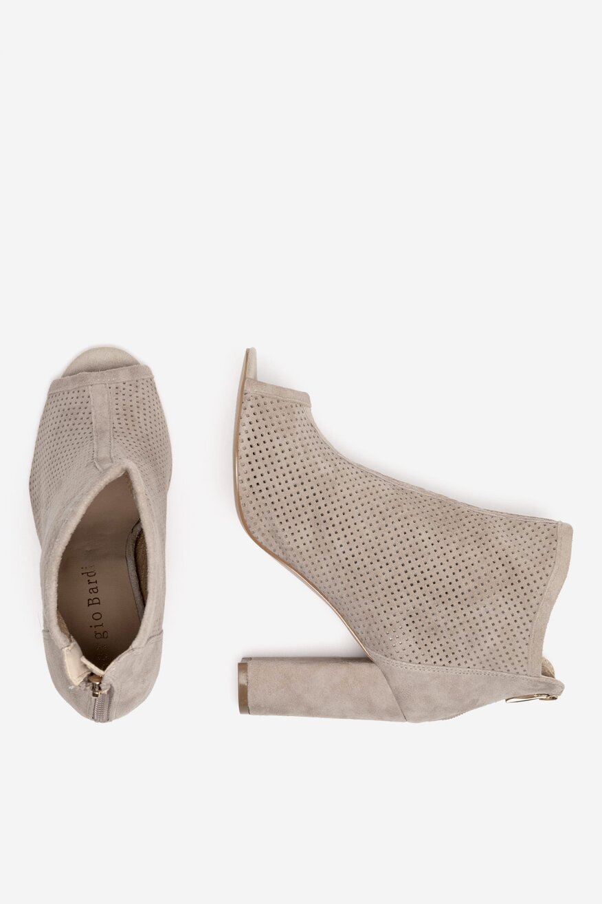 
                Sergio Bardi - Botki zamszowe na słupku - 5905588497530