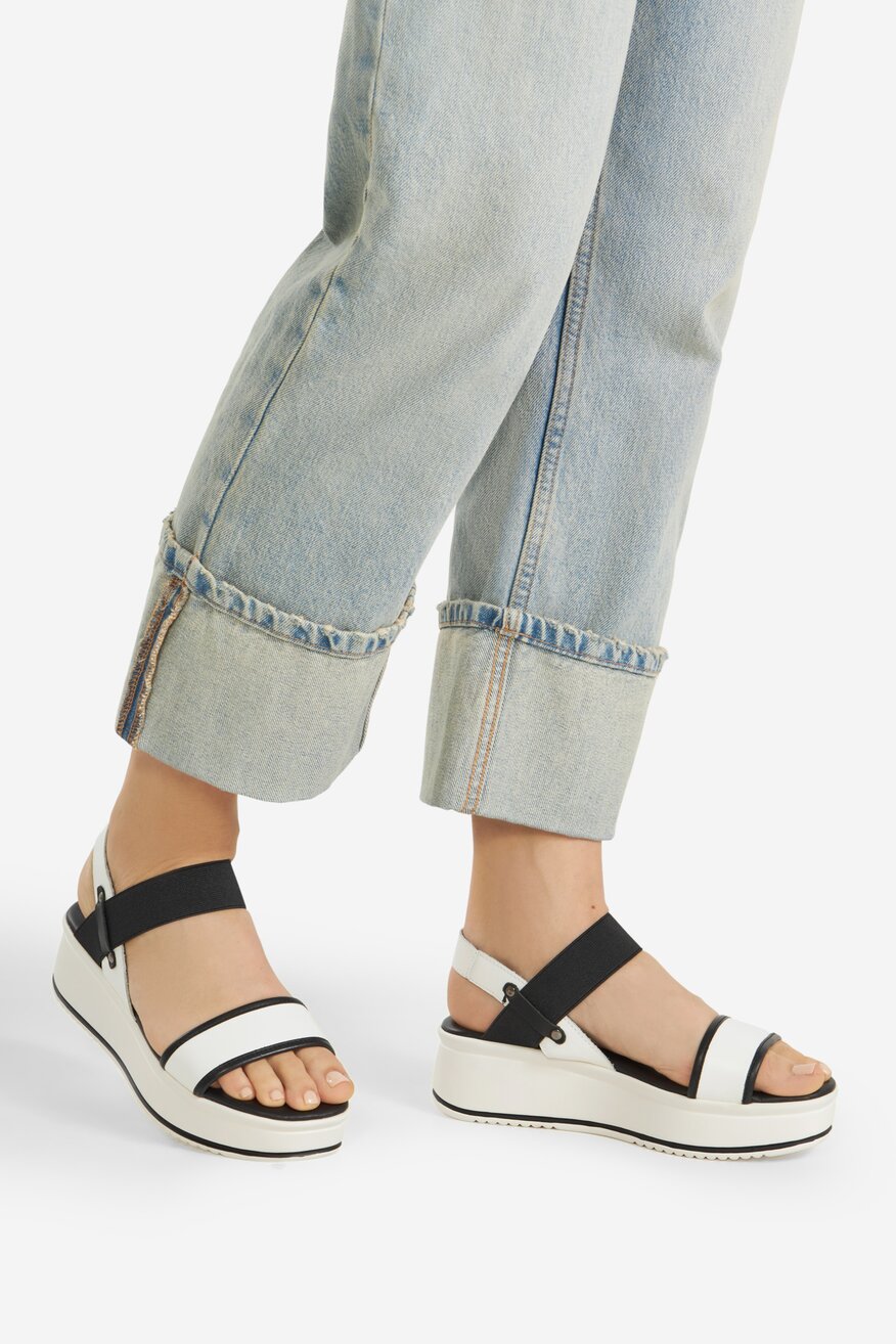 
                Lasocki - Sandały skórzane - 5903698621784