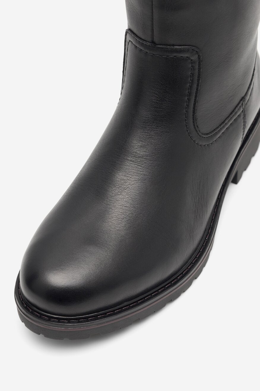 
                Csizma Remonte FEKETE - 2230068924477