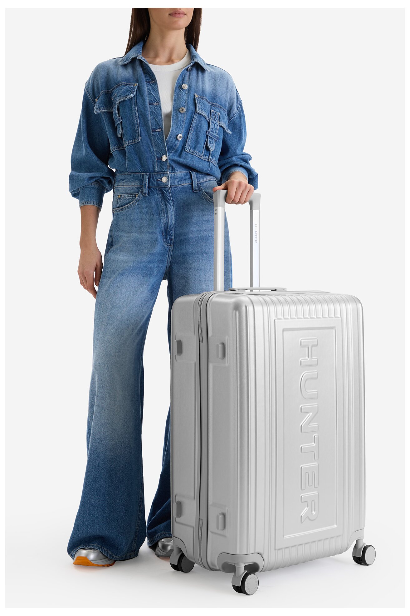 Walizka HUNTER CEO-HUNTER-L-002-08-SILVER Srebrny