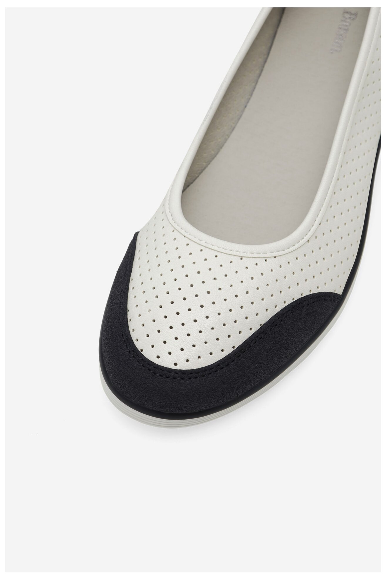 Baleriny Clara Barson WYL3650-1 Biały