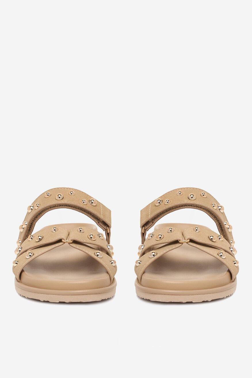 
                Шльопанець DeeZee БЕЖЕВИЙ - 5906751849583