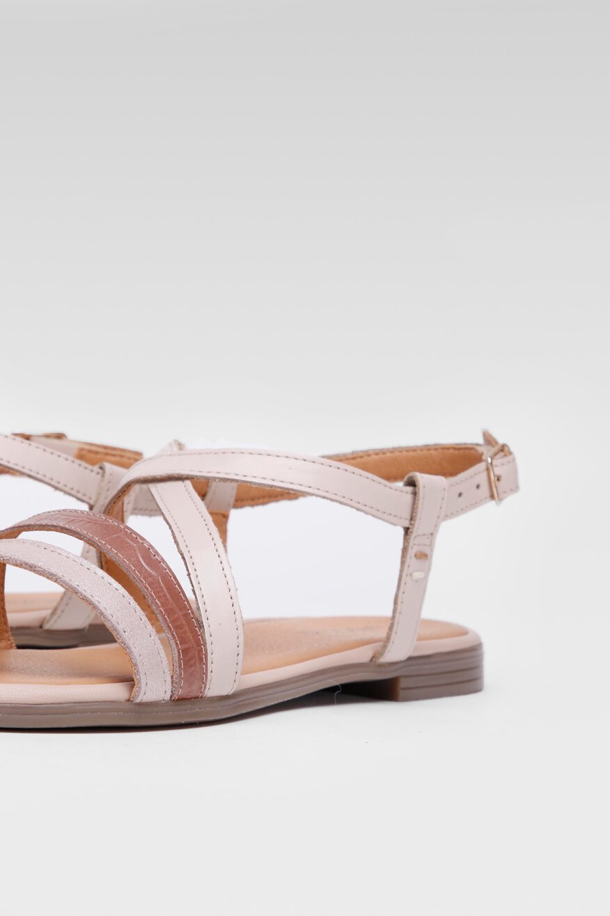 
                Lasocki - Skórzane sandały różowe - 5903698693750