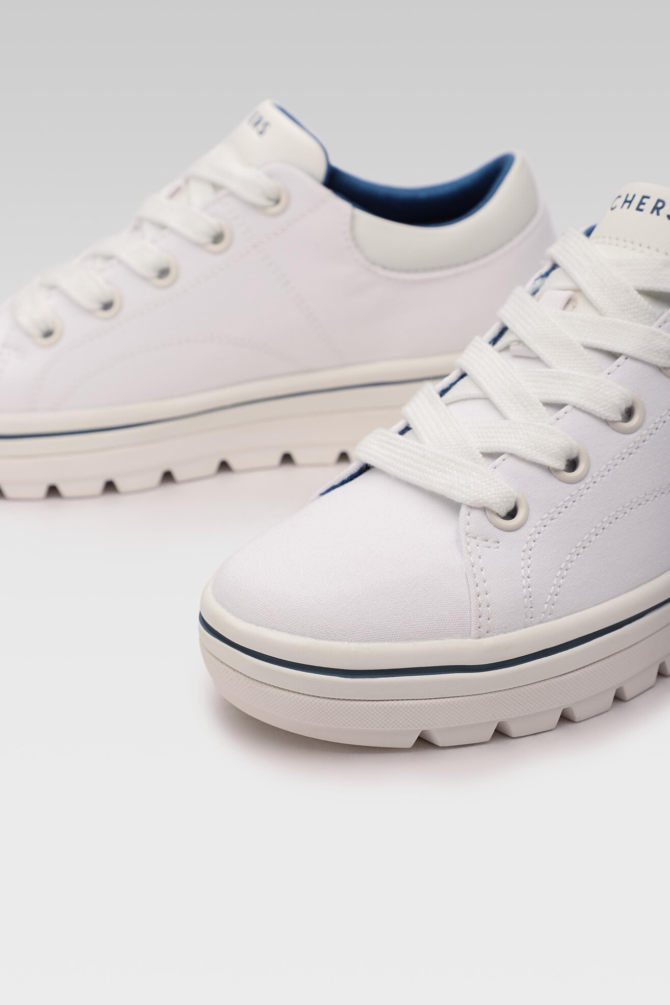 Trampki Skechers 74100 WHT Biały