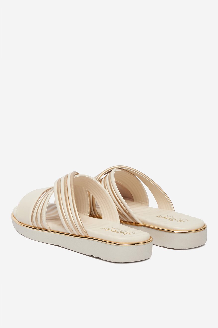 
                Шльопанець Go Soft БЕЖЕВИЙ - 5906751956885