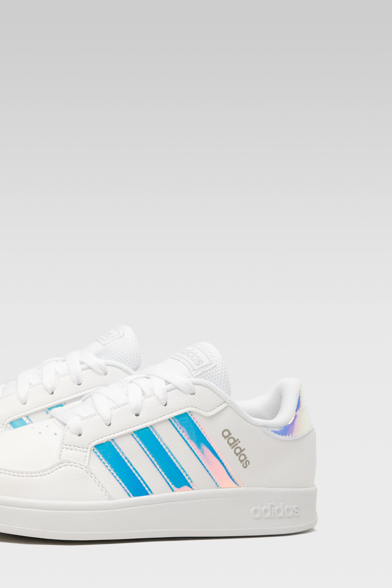 Obuwie sportowe adidas BREAKNET K GZ2736 Biały