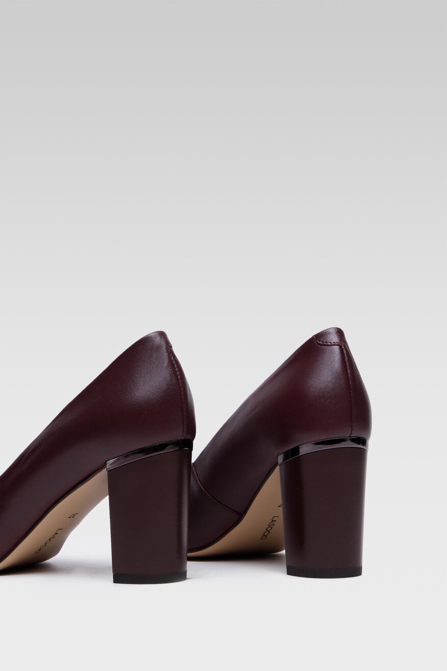 Lasocki - Skórzane czółenka na obcasie - 5903698860015