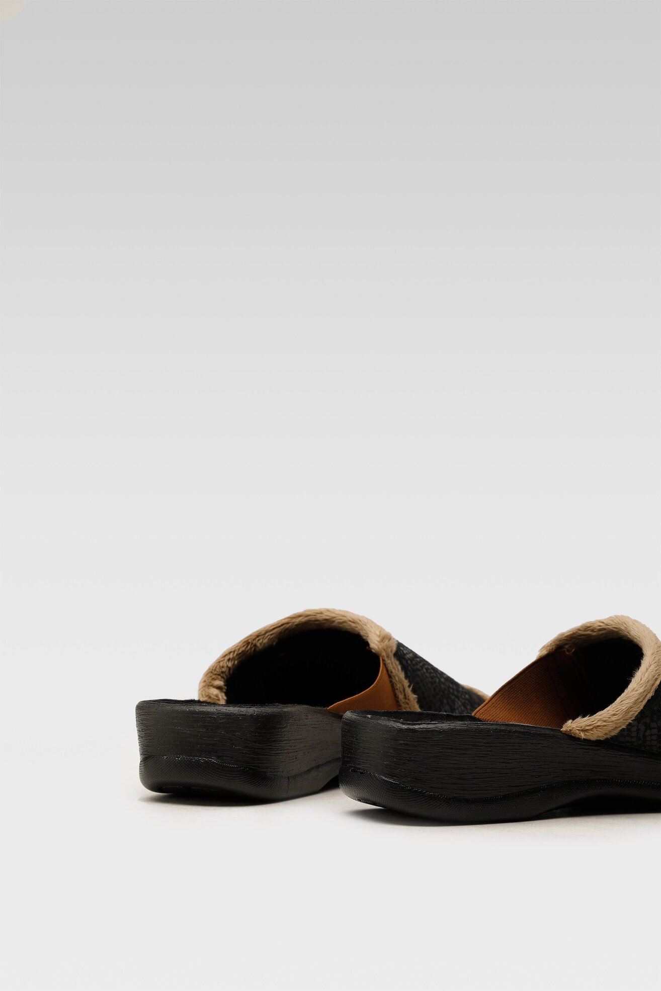 Kapcie Home&Relax ART-015-WTEX Czarny