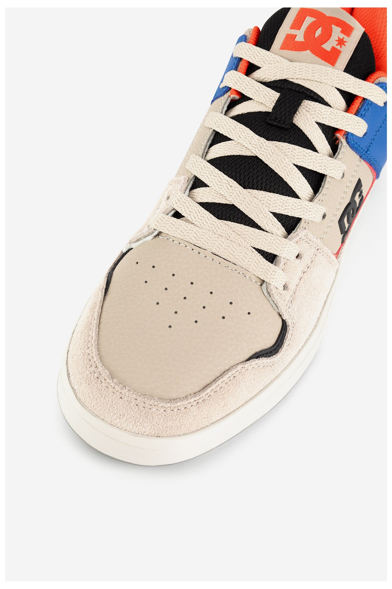 Спортни обувки DC Shoes CURE ADYS400073-TAU БЕЖОВ