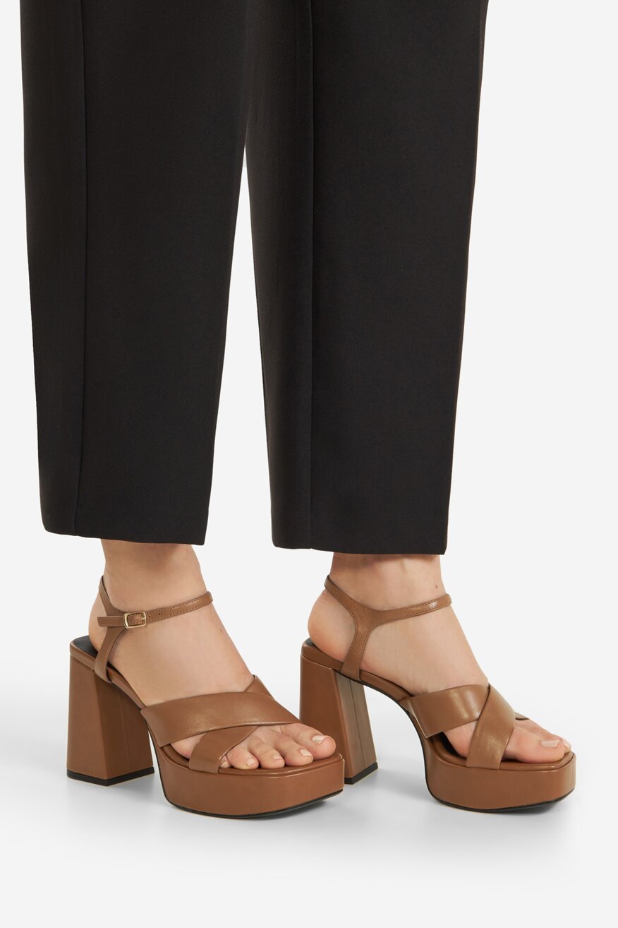 
                Сандали Badura КАМЕЛ - 5903698194745