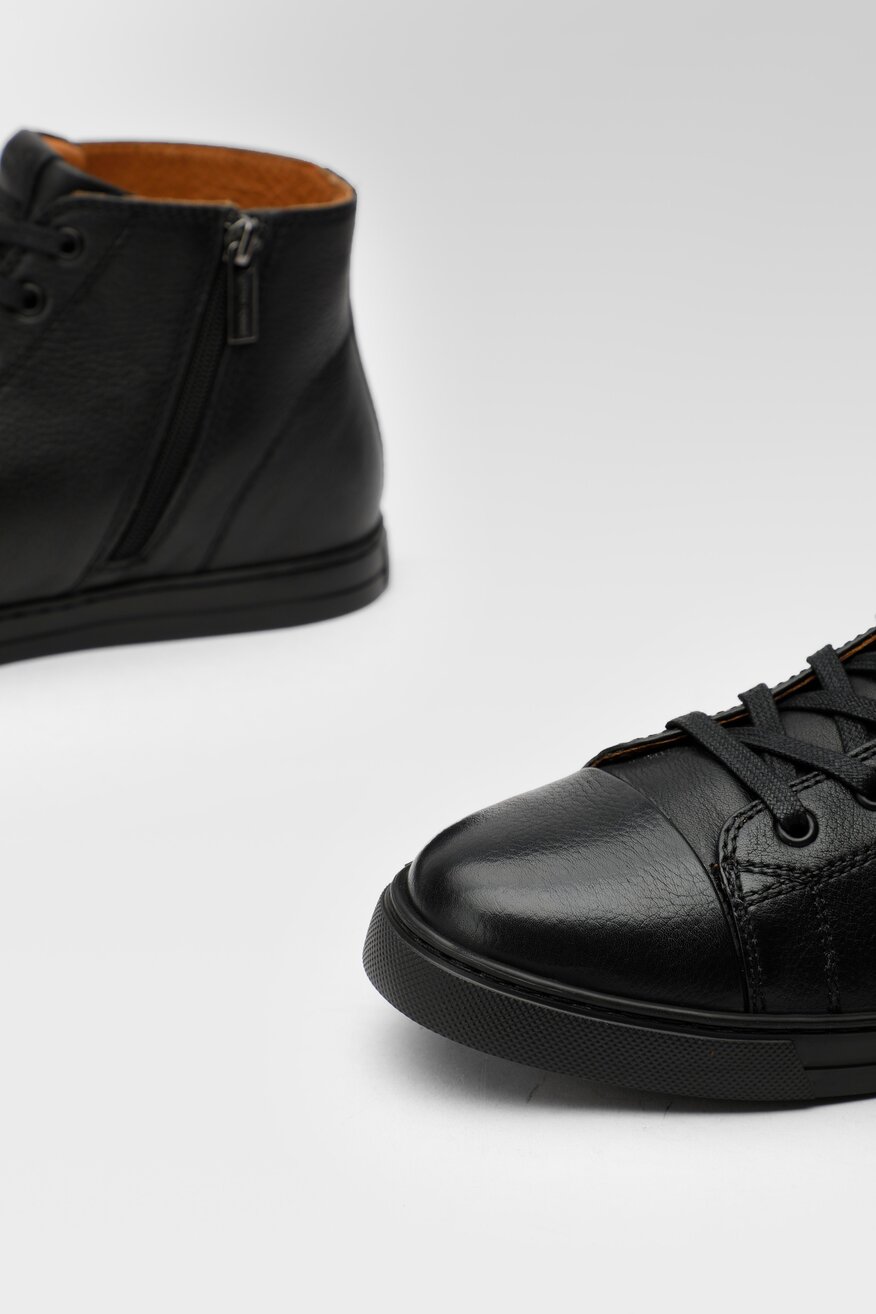 
                Csizma Gino Rossi FEKETE - 5904862436494