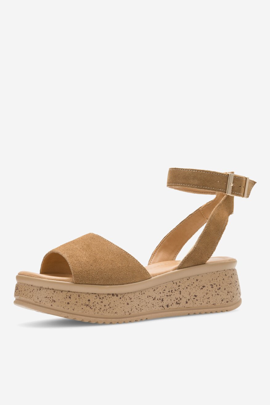 
                Сандалі Lasocki ВЕРБЛЮЖИЙ - 5904862824840