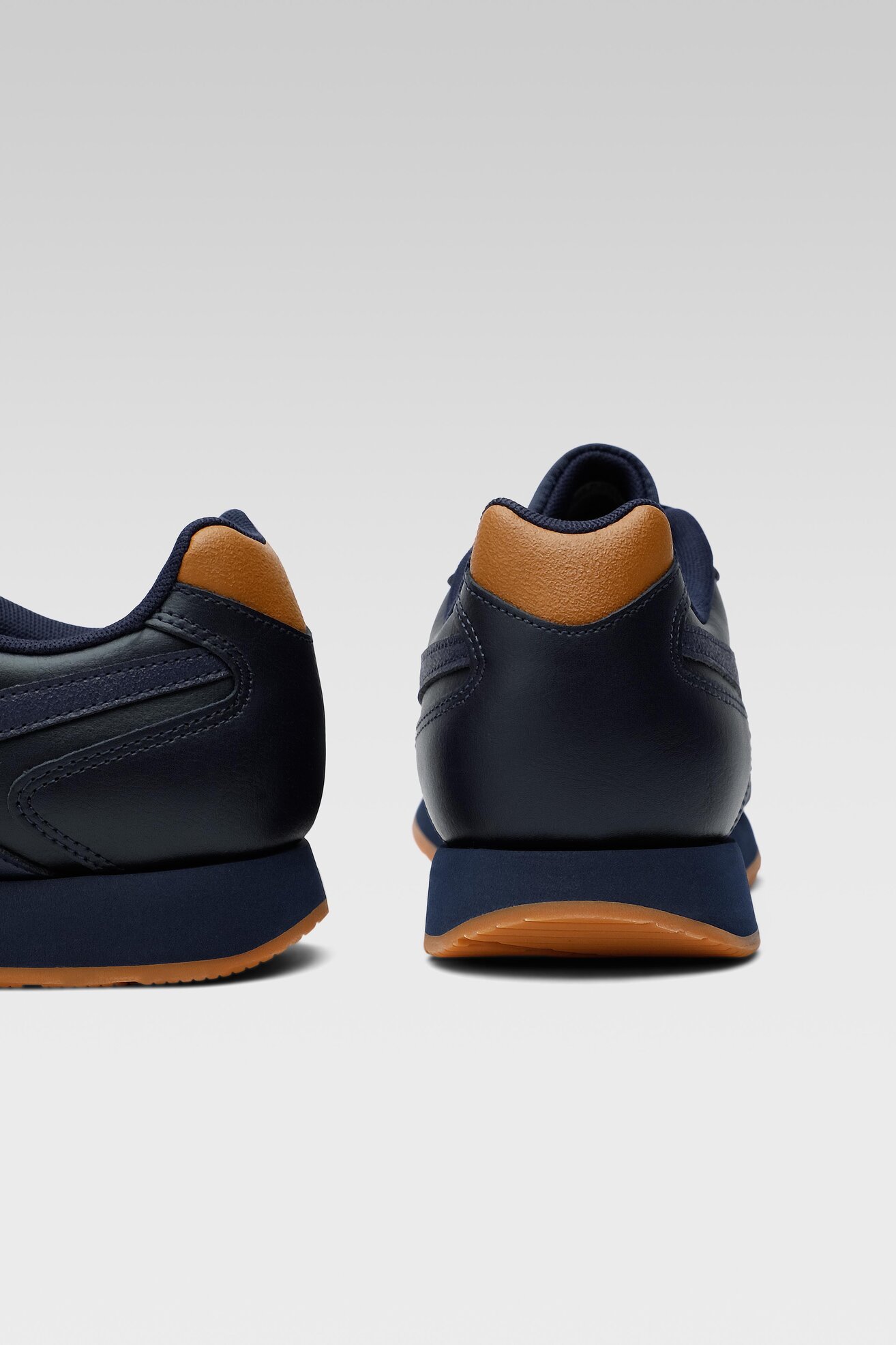 Obuwie sportowe Reebok GLIDE HP9694 Granatowy