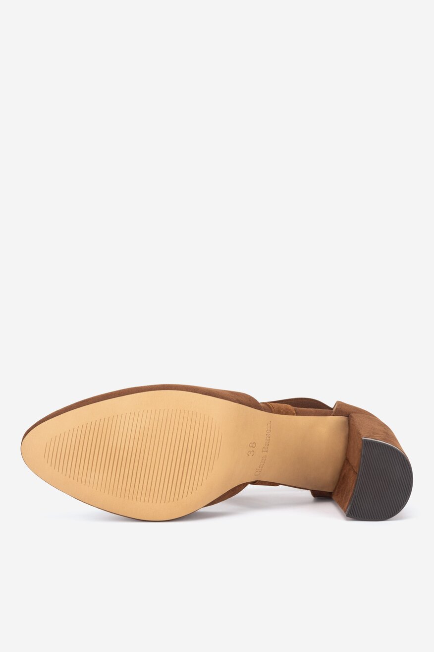 
                Pantofi cu toc Clara Barson CREM - 5905588710653