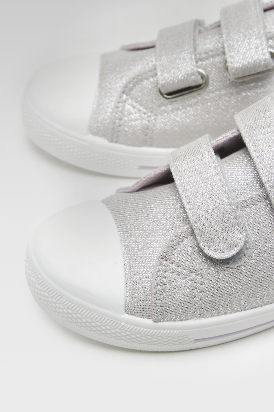 
                Кецове Nelli Blu СРЕБРИСТ - 5904862763774