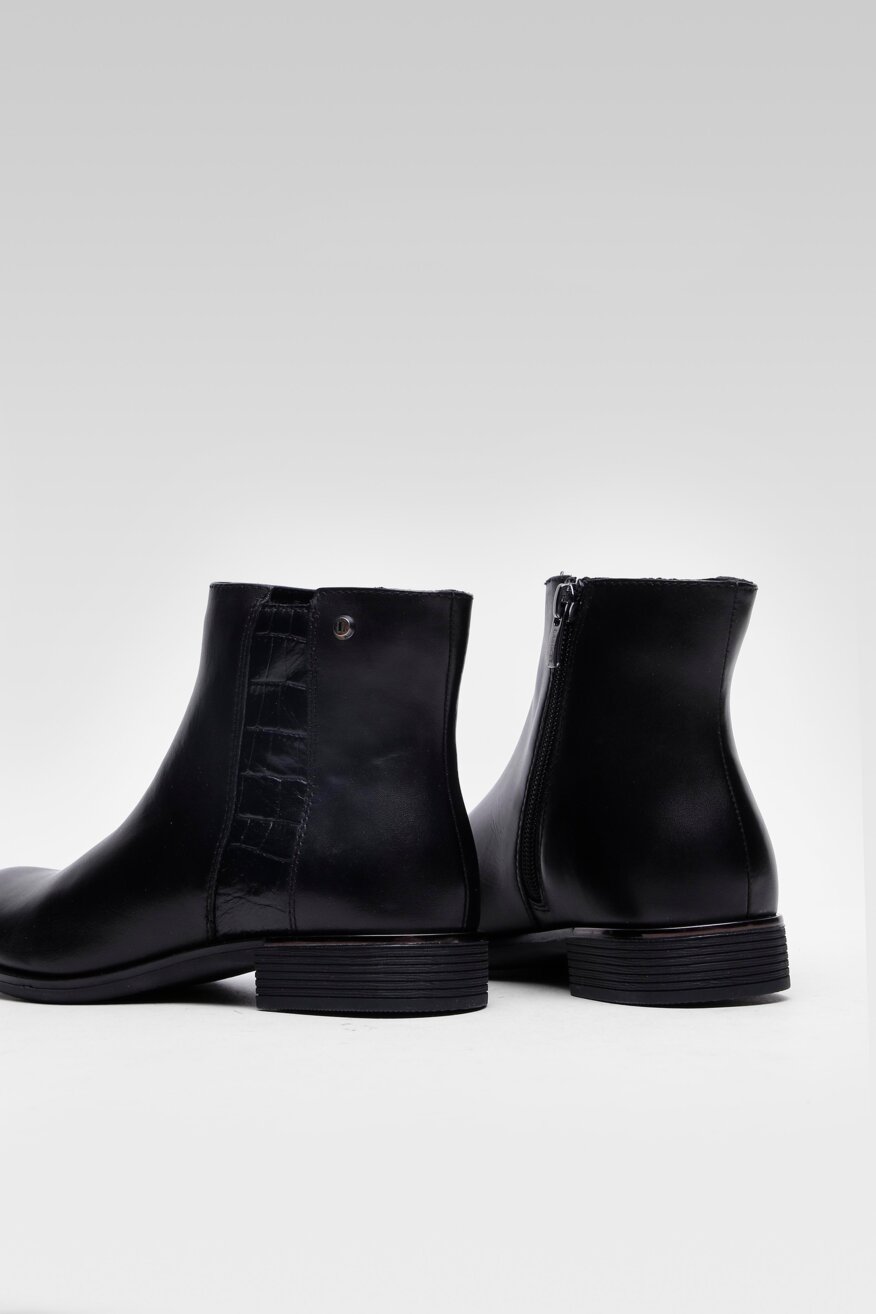 
                Lasocki - Skórzane botki czarne - 5903698831756